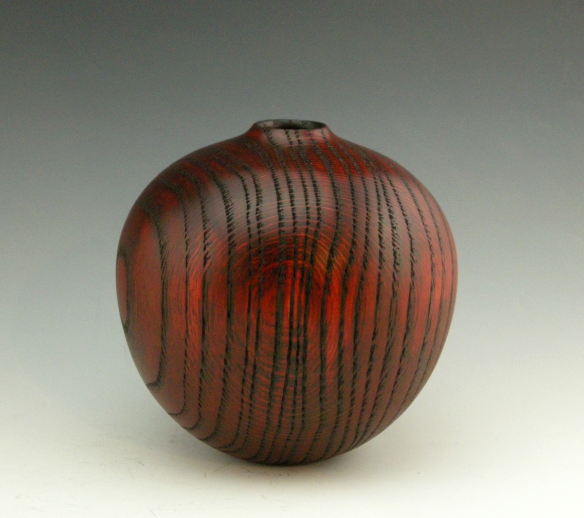 Oakcobolo Vessel