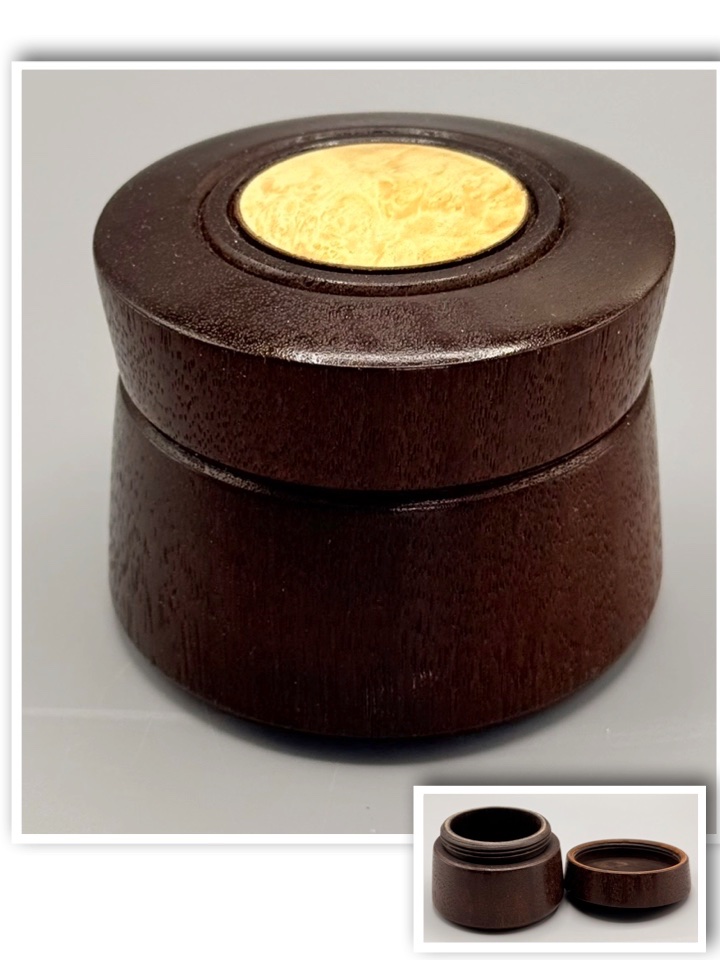 Pheasantwood Threaded Box