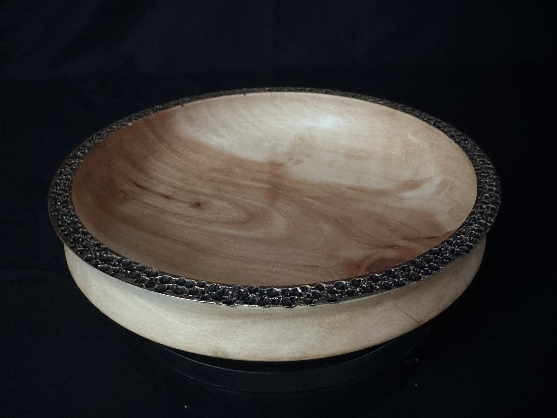 Pine bowl