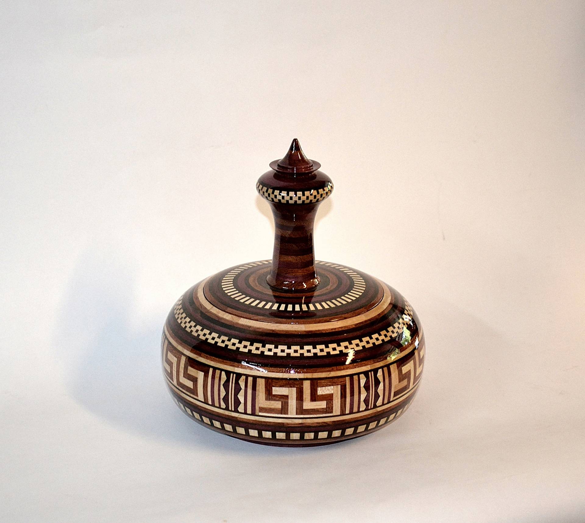 "Pyxis"