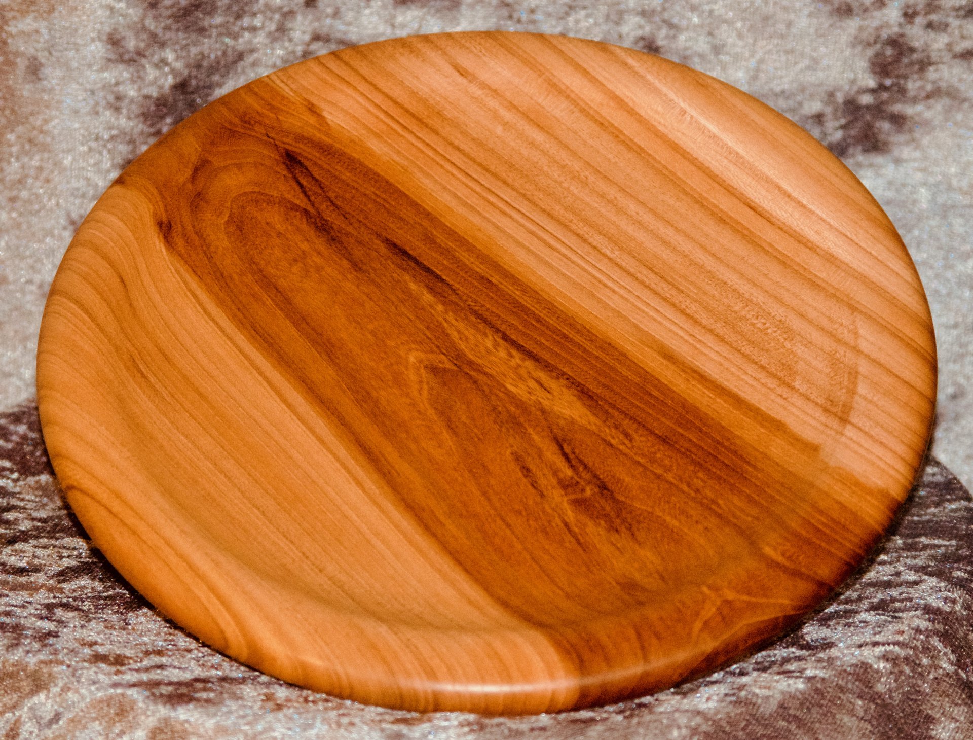 Quarter-Sawn Pecan Platter