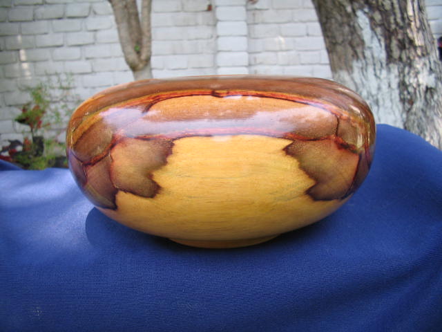 queen wood vessel 4x7"