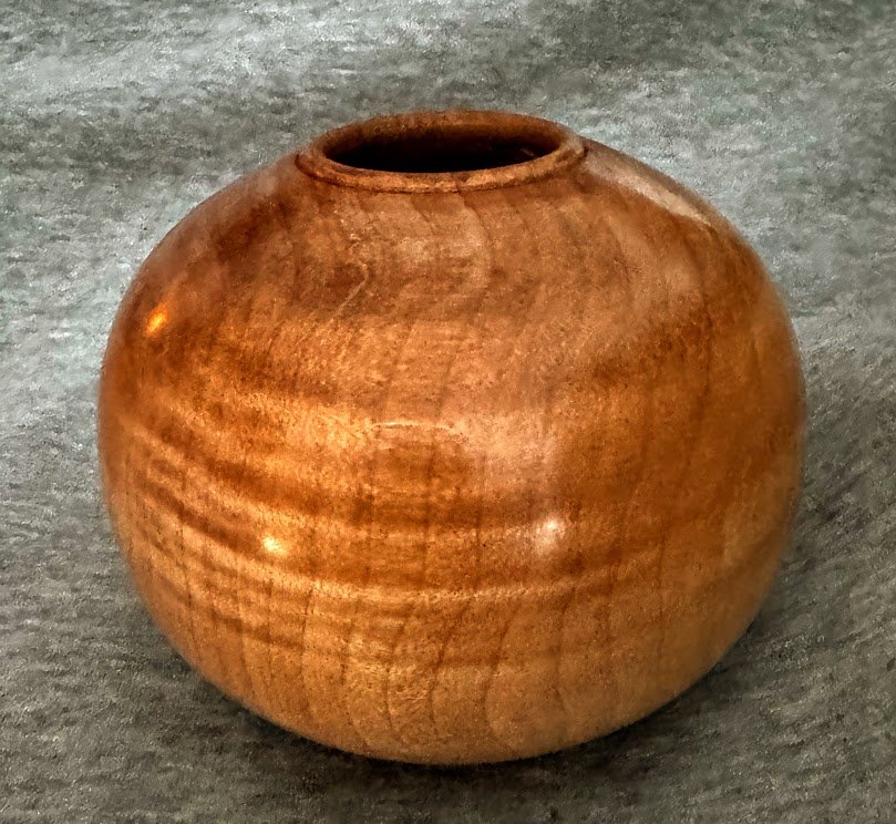 Quilted hollow form