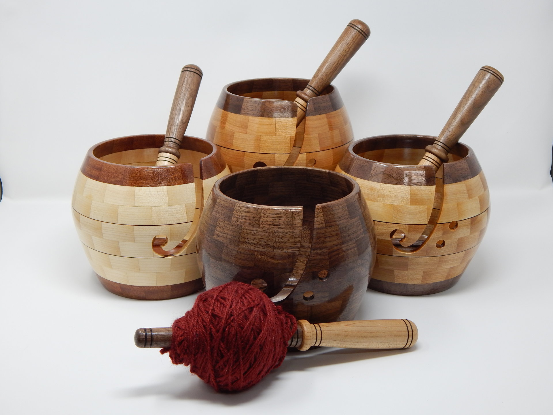Segmented Yarn Bowls with Nostepinnes