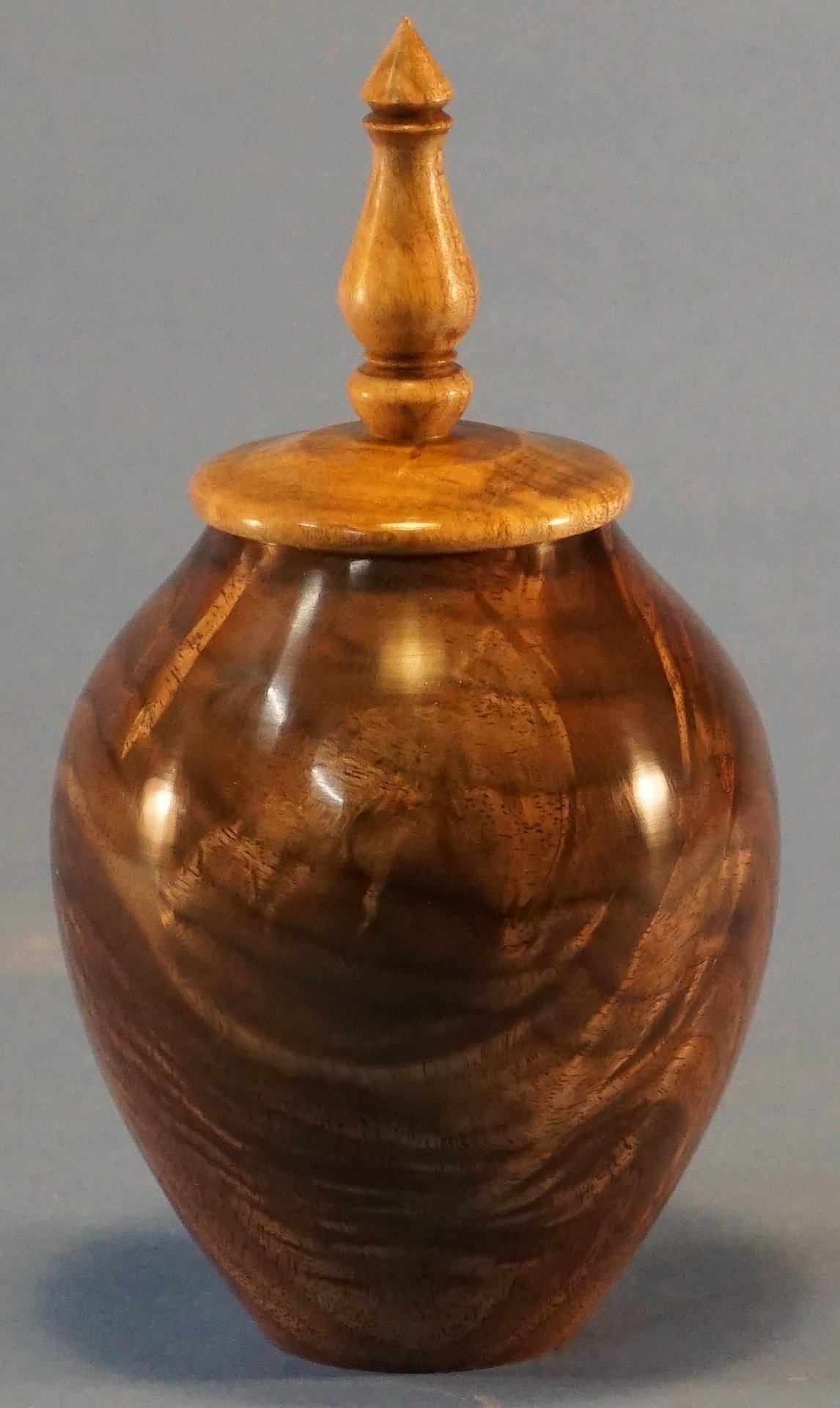 Serial 21045 Model KWCT0306032 Walnut Keepsake Urn