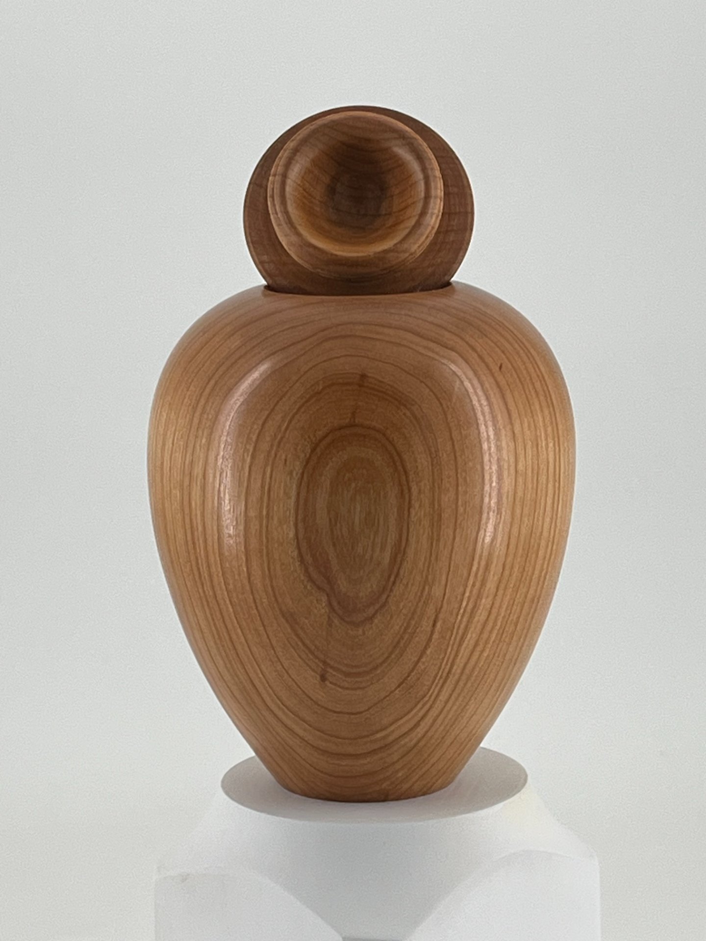 Serial 26008 Model UCDT0407050 Cherry Keepsake Urn (Or Pet Urn) second view