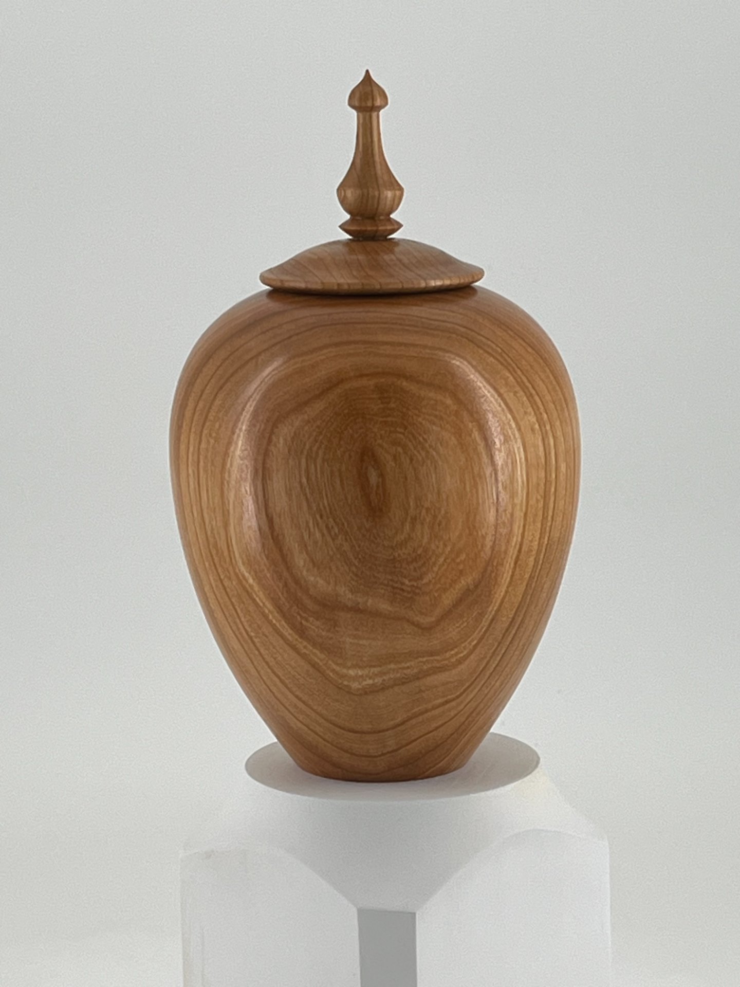 Serial 26008 Model UCDT0407050 Cherry Keepsake Urn (Or Pet Urn)