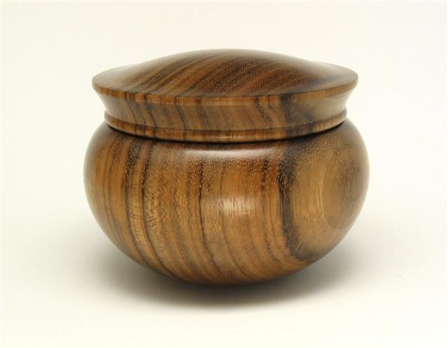 Shedua box...full bodied...