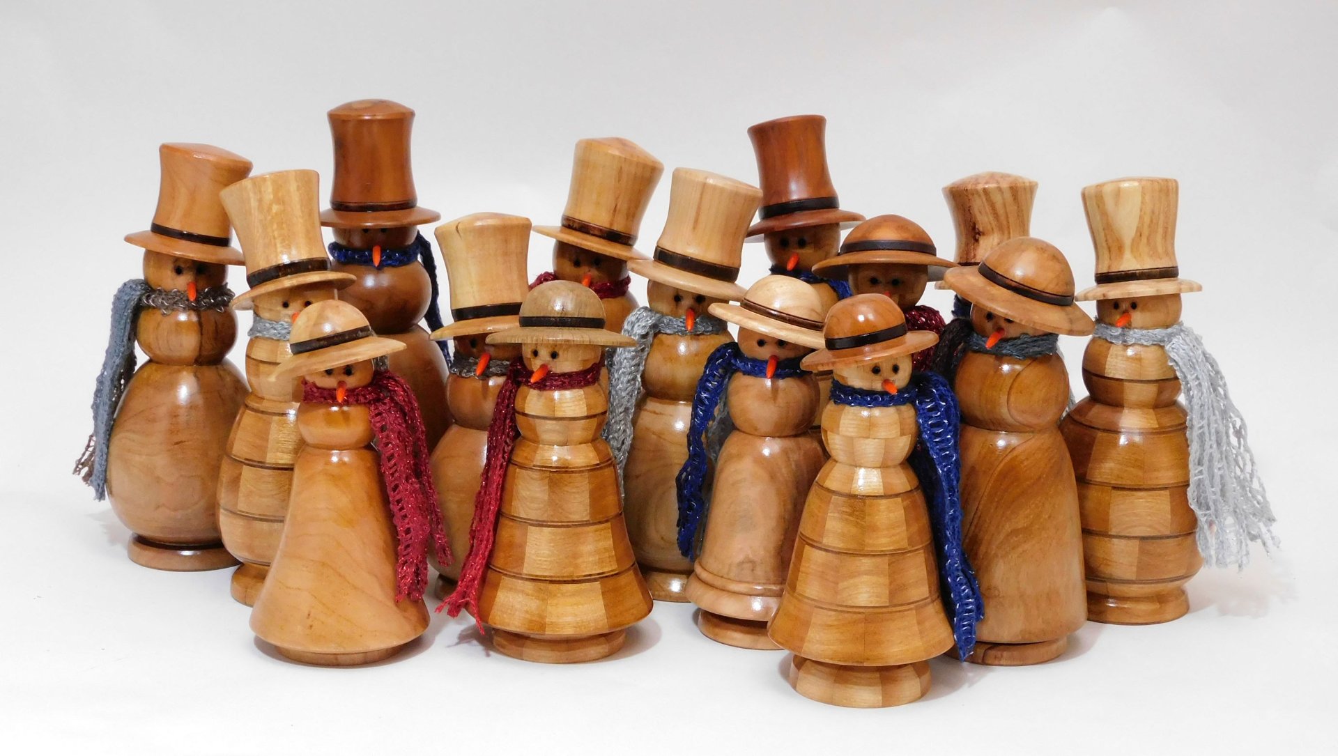 Snow Folk Family 2025