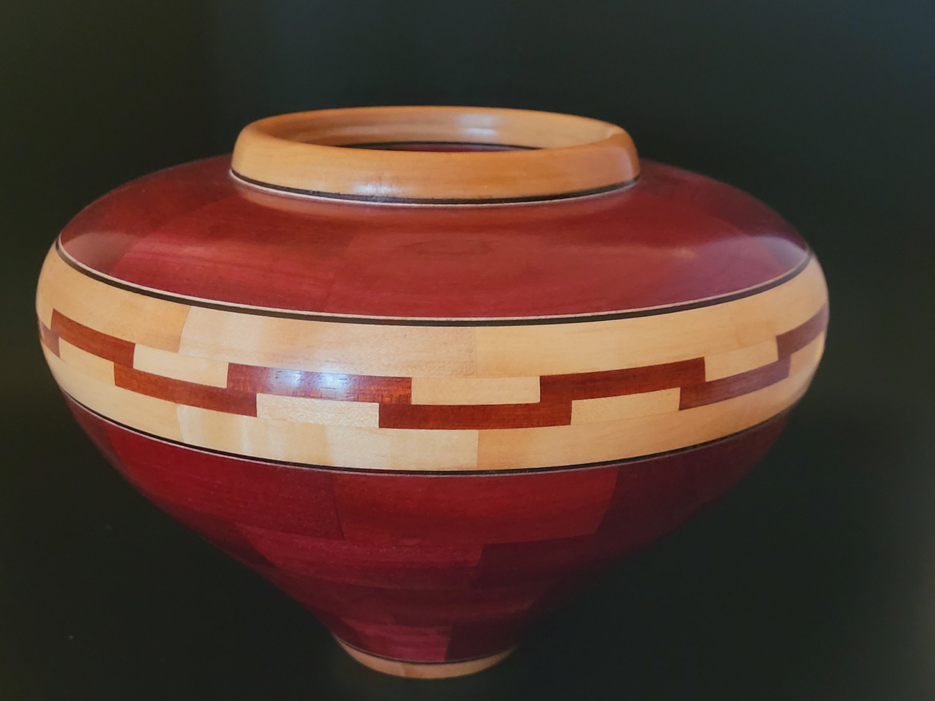 Southwestern basket design