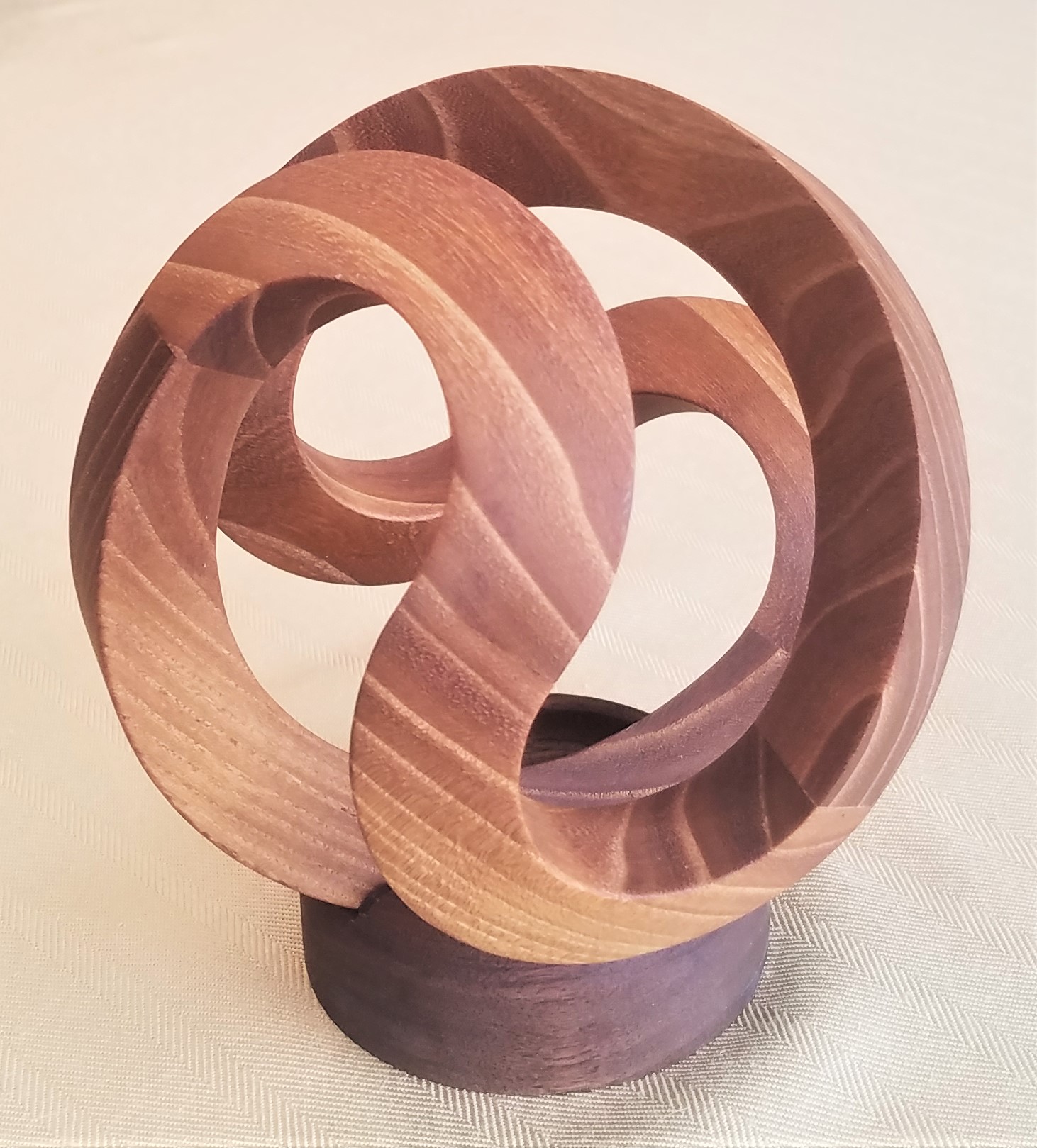 Streptohedron Ribbon