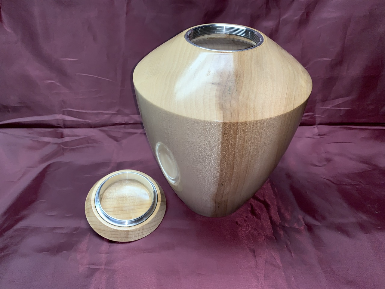 Sugar Maple Urn