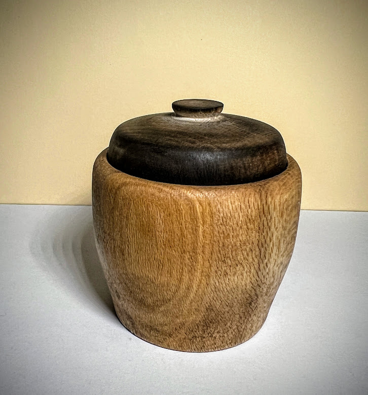 Sycamore box 2 1/2 high by 3 round