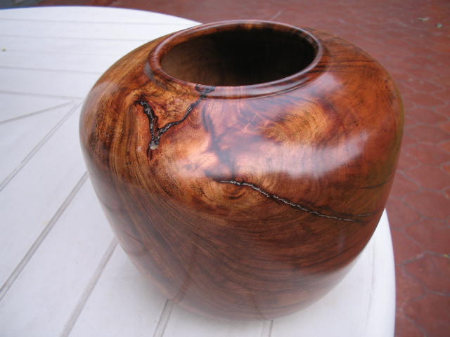 "the bibi vase" 7x8" black copaiba