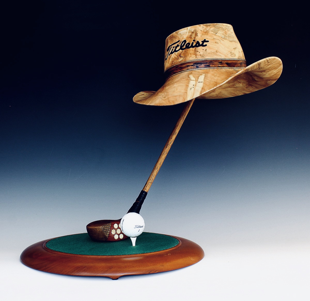 Straw golf hat sales titleist