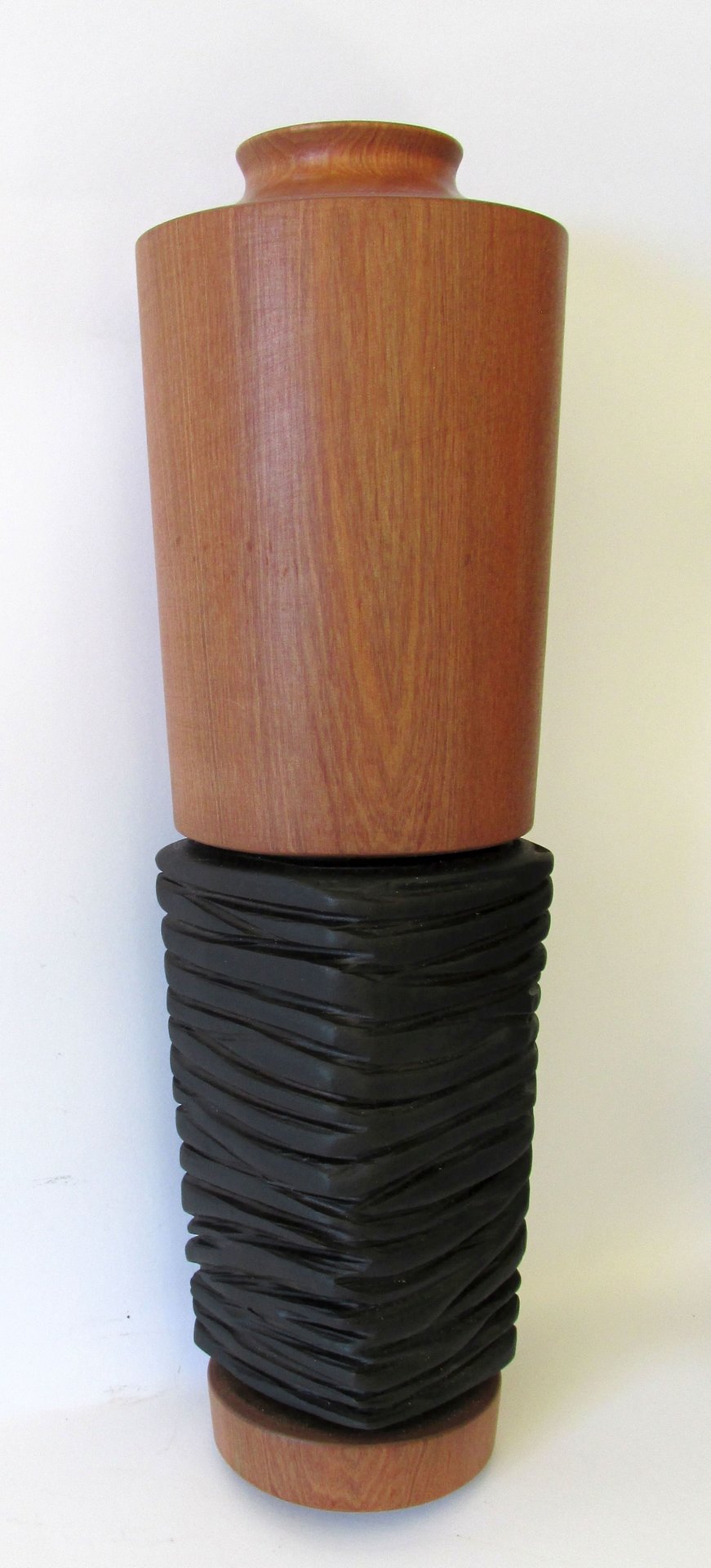 Totara Vase