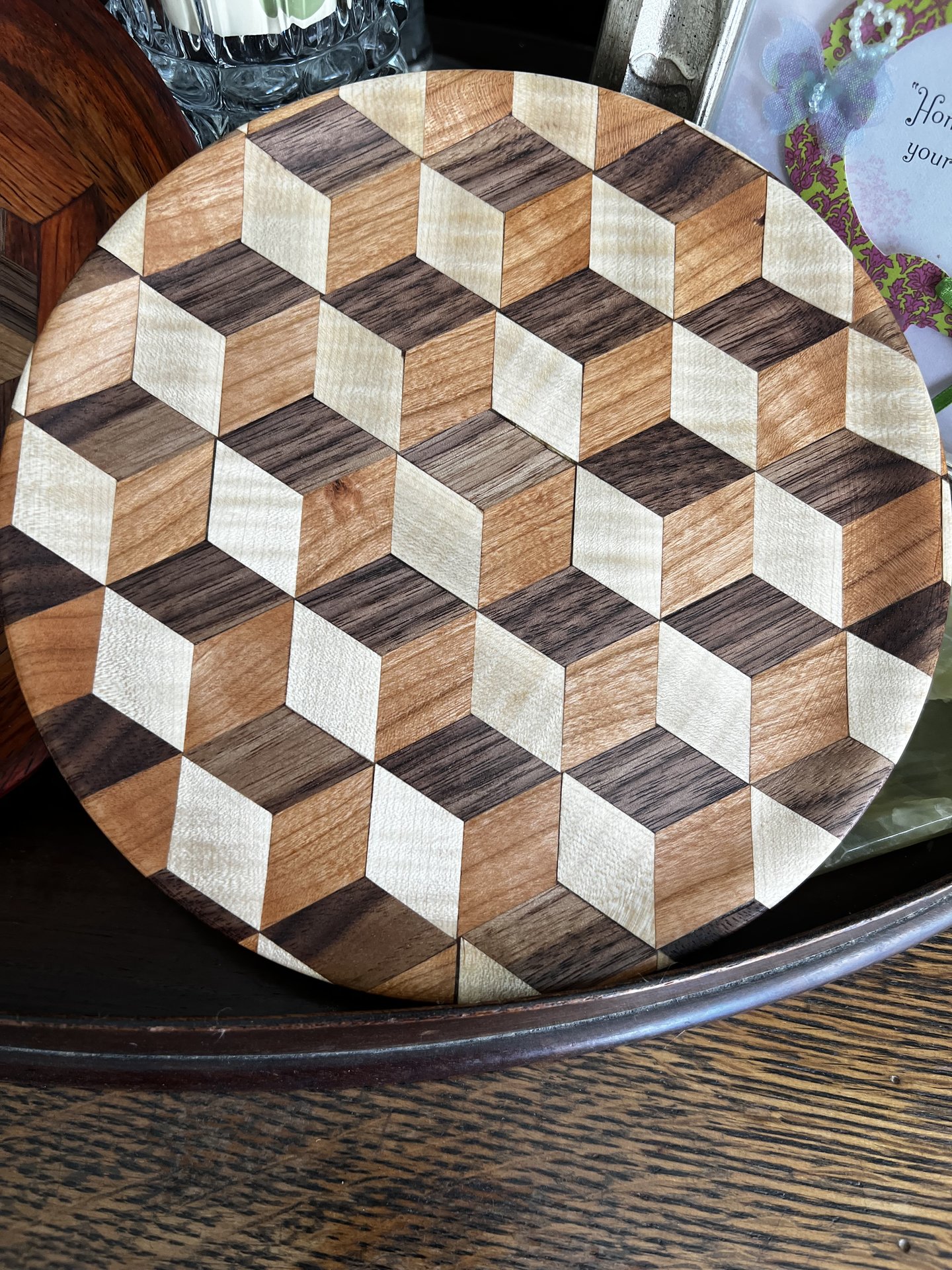 Tumbling blocks dish