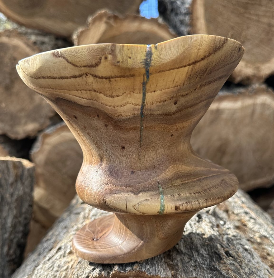 Twisted martini bowl