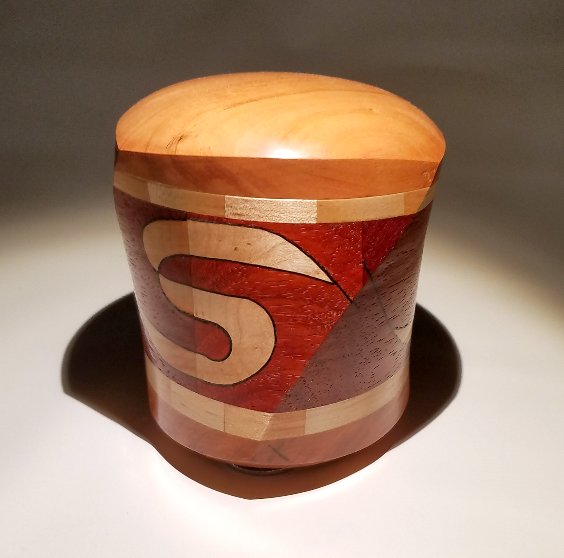 Twisted 'S' Segmented Jar