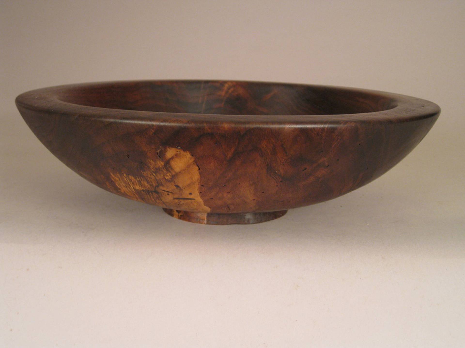 Walnut crotch bowl