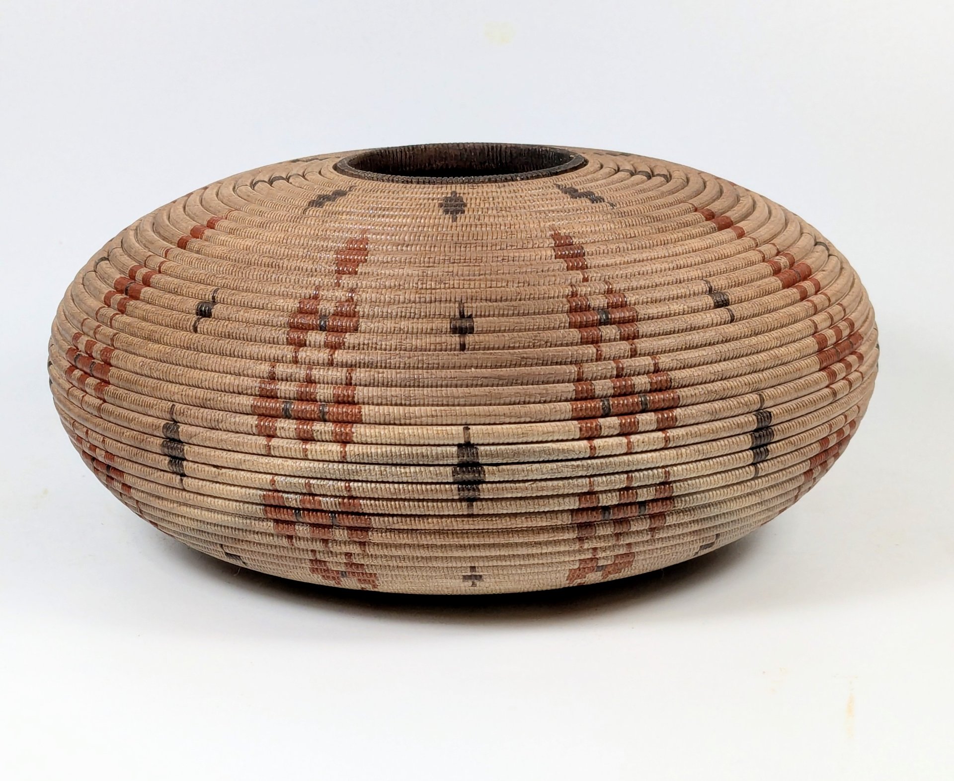 Walnut Form Basket Illusion