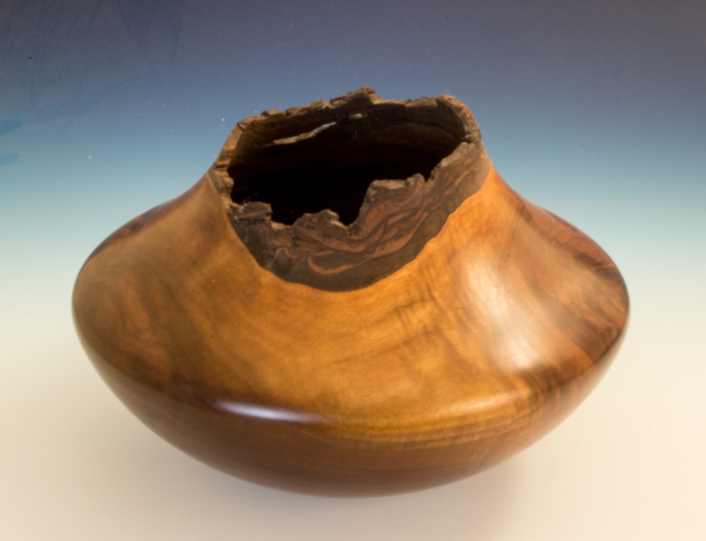 Walnut Hollow Form