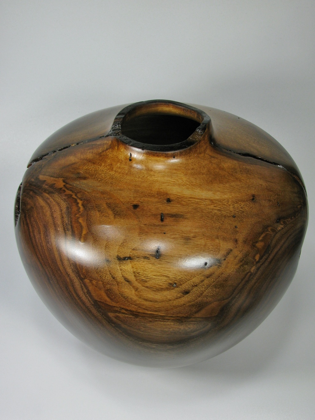 Walnut Hollow Form