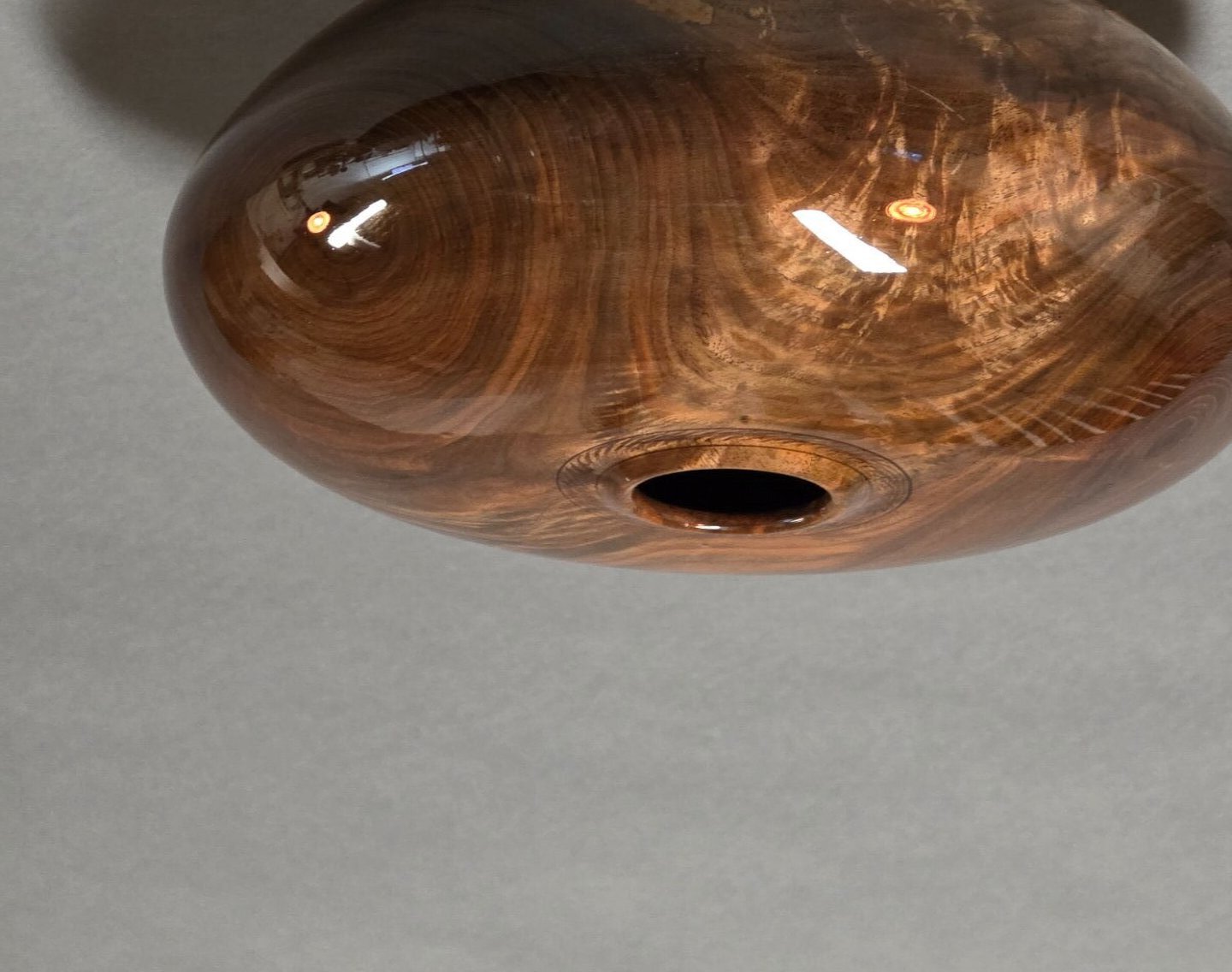 Walnut hollow form