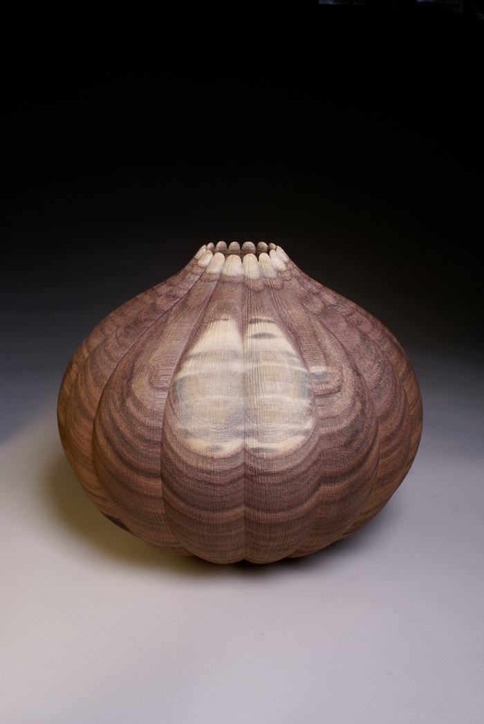 Walnut_Vessel_2010