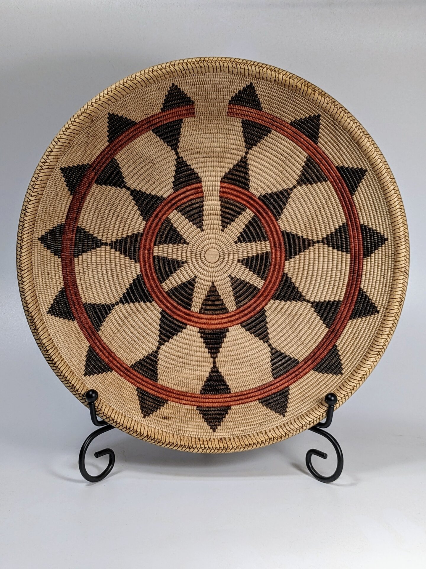 Wedding Basket Illusion