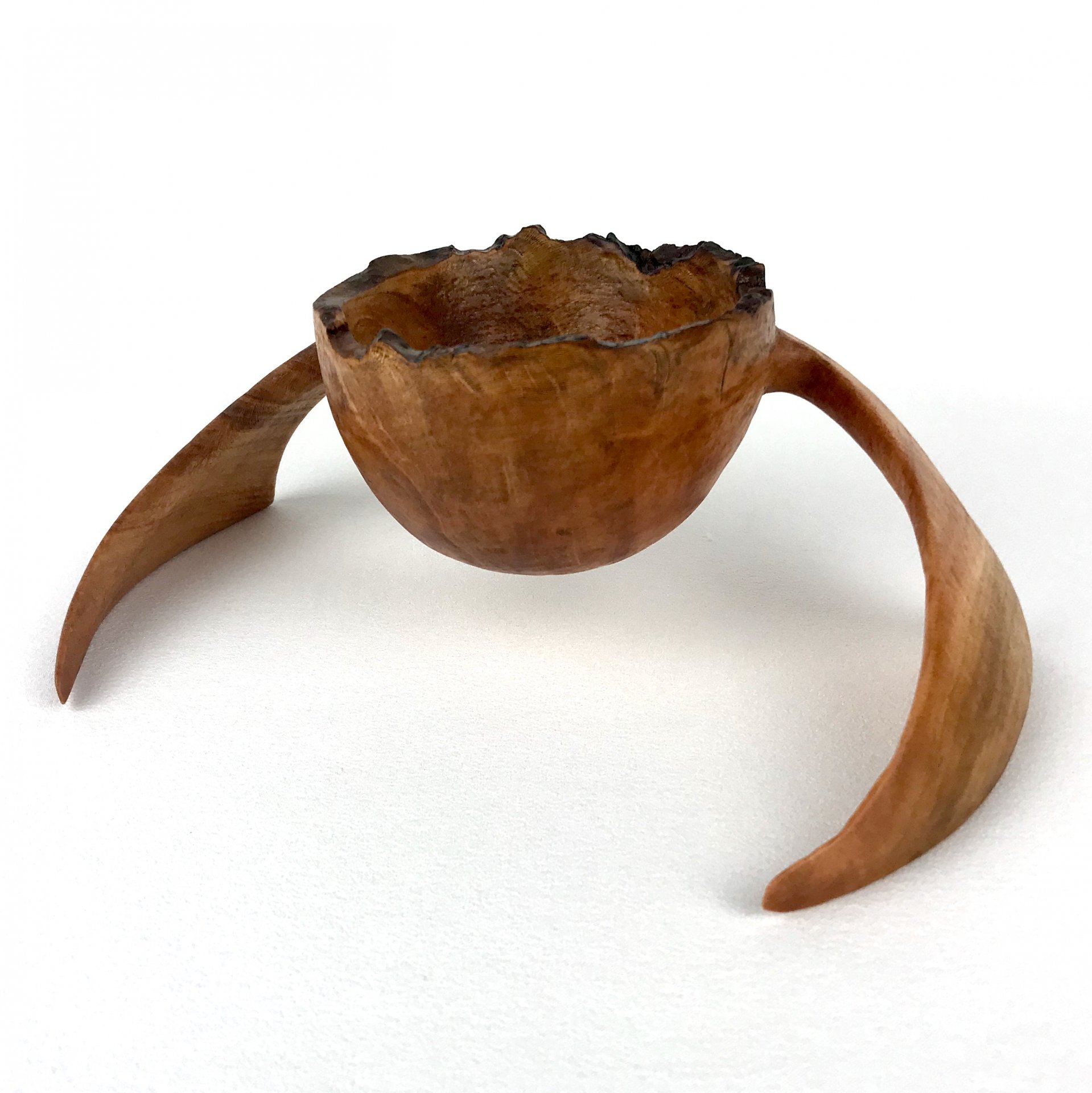 Winged cherry bowl