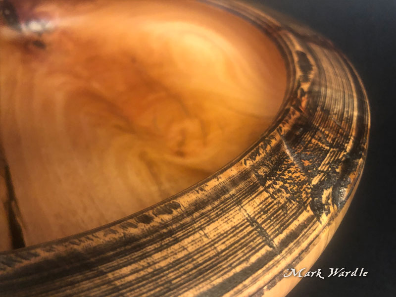 Yellow gum bowl detail